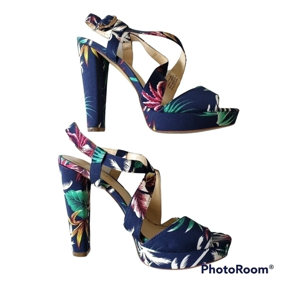Palm print open toe platform strappy heel sandal shoes 9.5